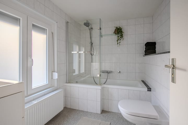 Photo 15 of Regentessestraat 11