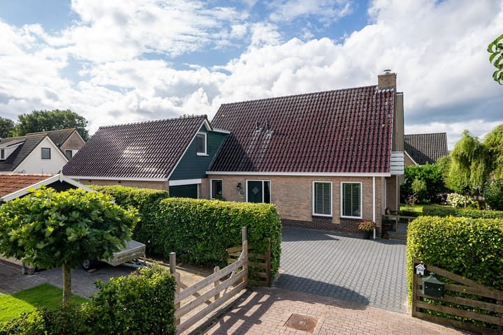 Photo 4 of Turfdyk 10-A