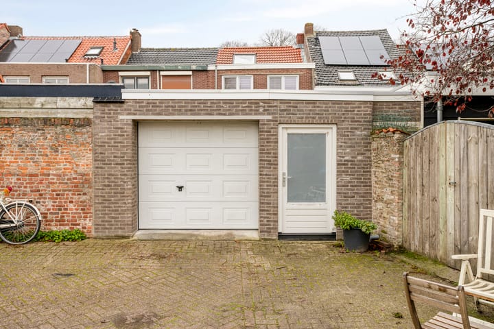 Photo 6 of Artilleriestraat 49