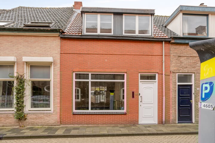 Photo 7 of Artilleriestraat 49