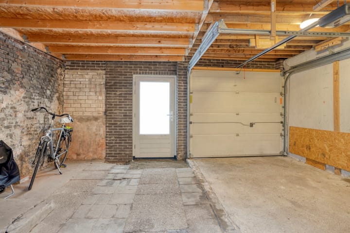 Photo 33 of Artilleriestraat 49