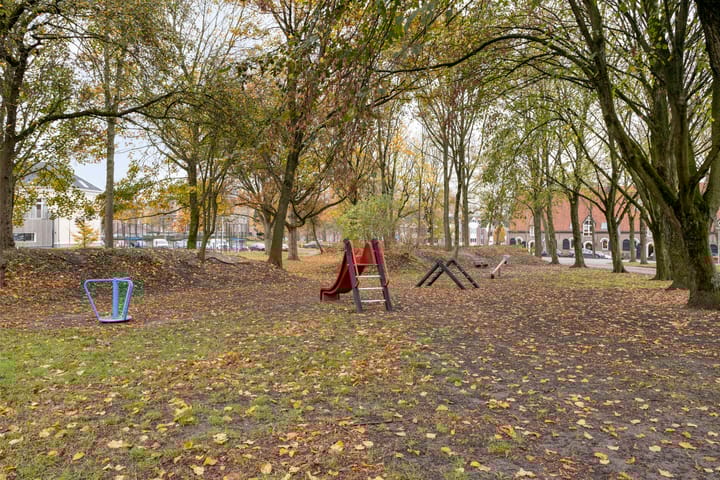 Photo 35 of Artilleriestraat 49