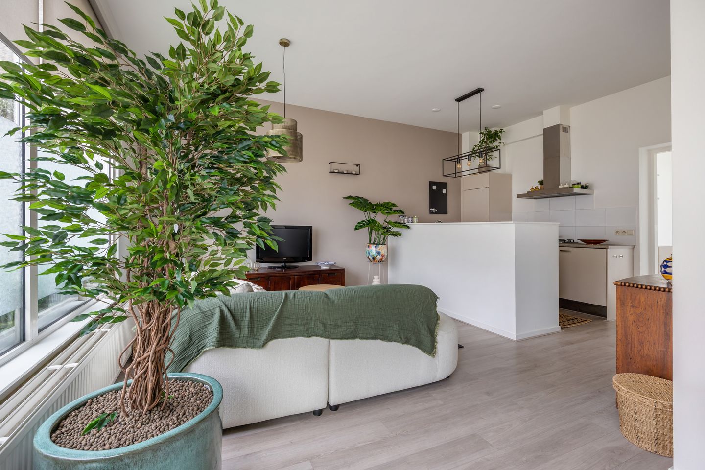 Foto 25 van Heuvelplein 288