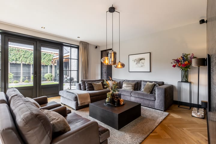 Photo 2 of Scheygrondplantsoen 11