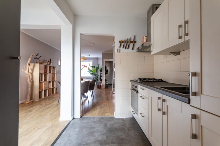 Foto 14 van Loolaan 48