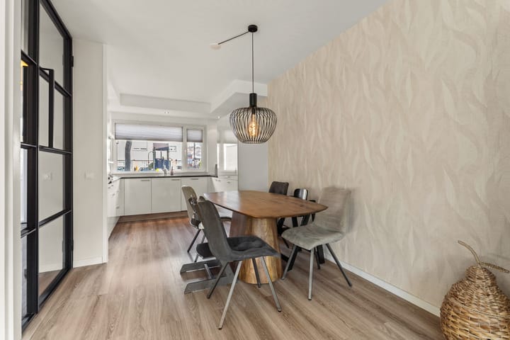 Photo 13 of Bruinissestraat 17