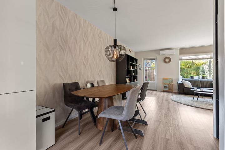 Photo 18 of Bruinissestraat 17