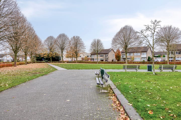 Foto 26 van Irenestraat 14