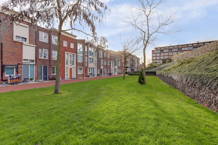 Photo 3 of Schullenhofstraat 66