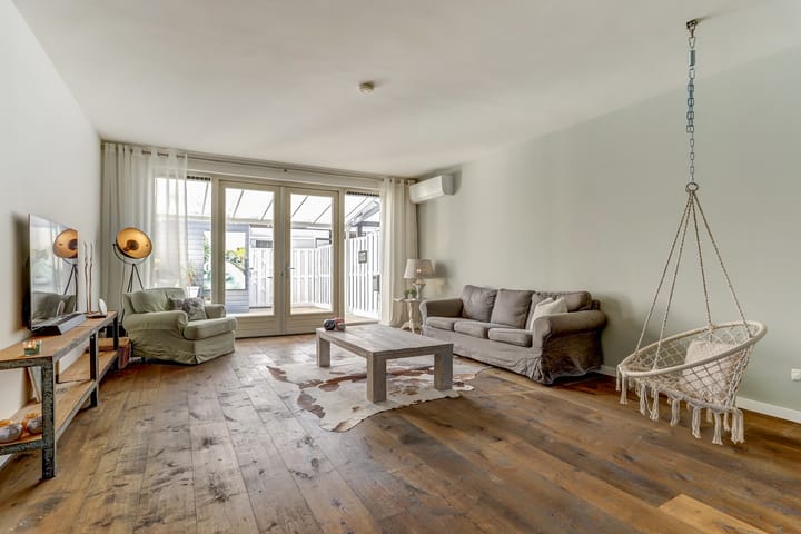 Photo 4 of Schullenhofstraat 66