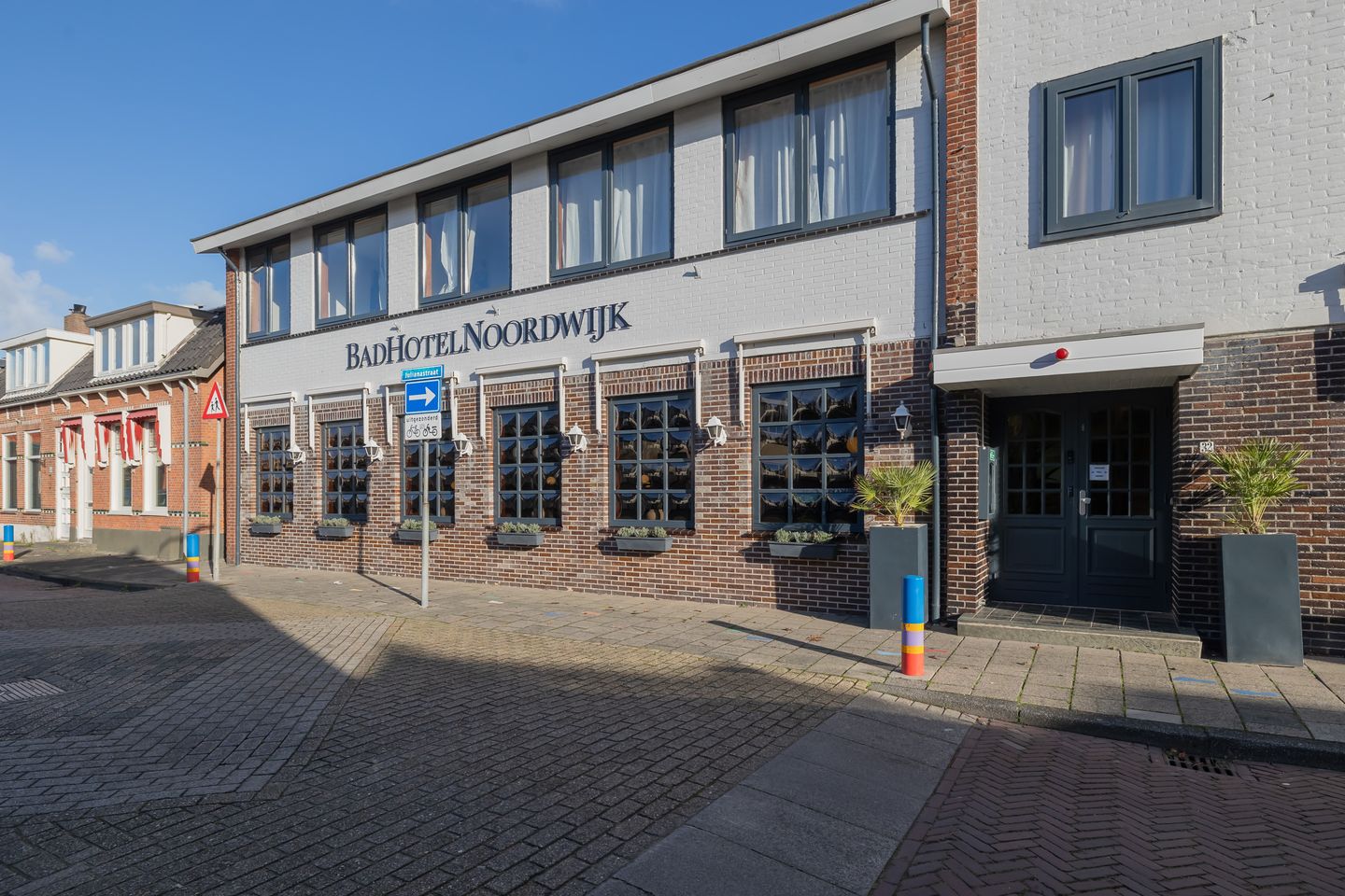 Bekijk foto 4 van Julianastraat 32