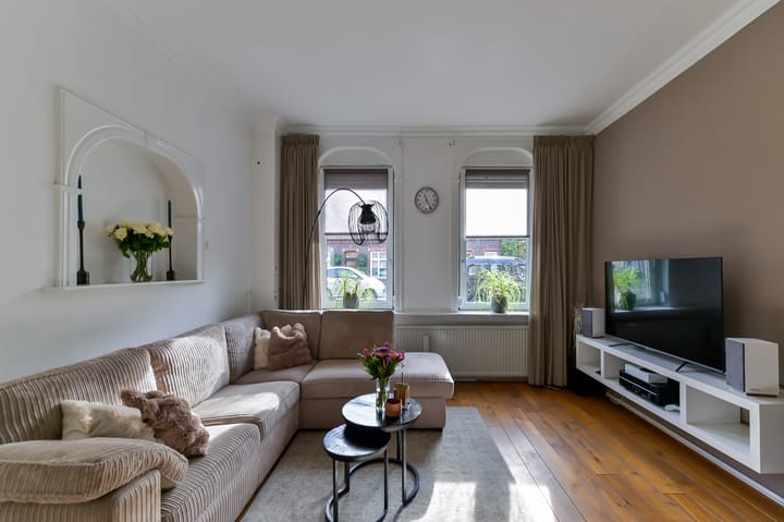 Foto 5 van Baarlosestraat 84