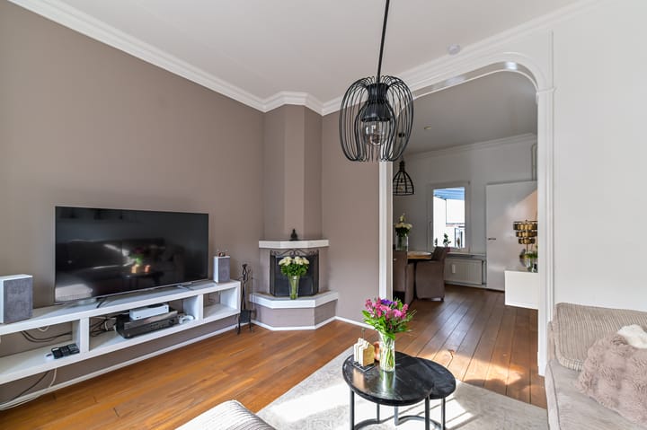 Foto 6 van Baarlosestraat 84