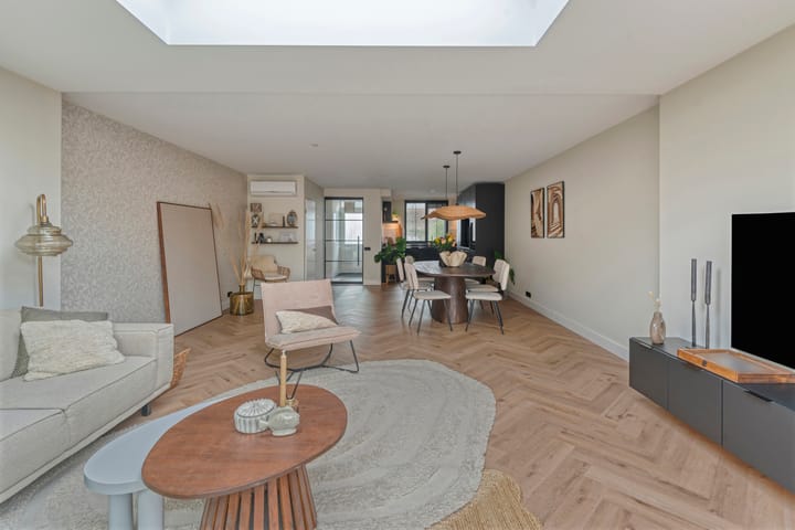 Photo 3 of de Savornin Lohmanstraat 8