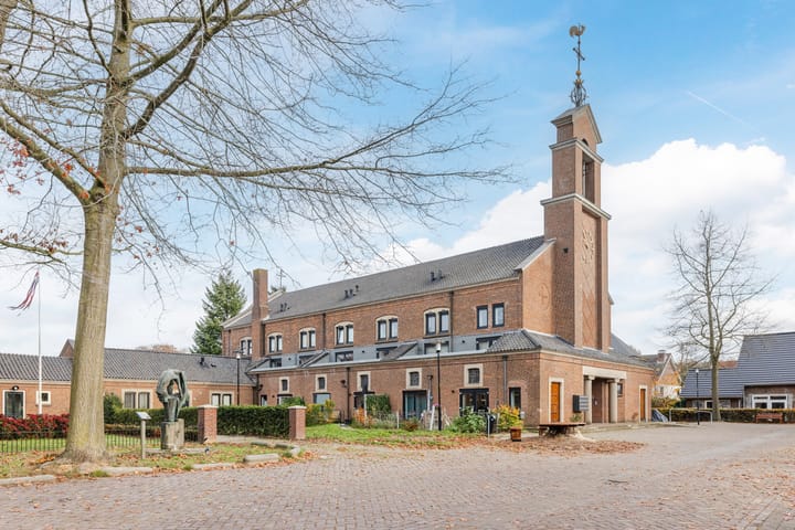 Foto 1 van Dorpstraat 32-T