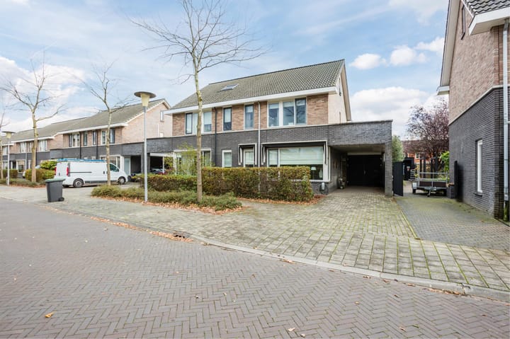 Photo 3 of Korhoenstraat 21