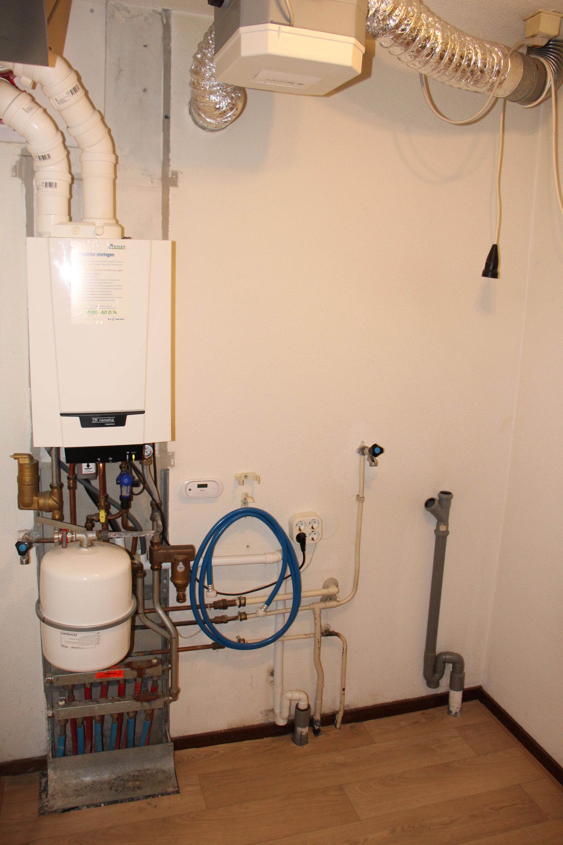 Foto 12 van Schout van Bergaignestraat 63