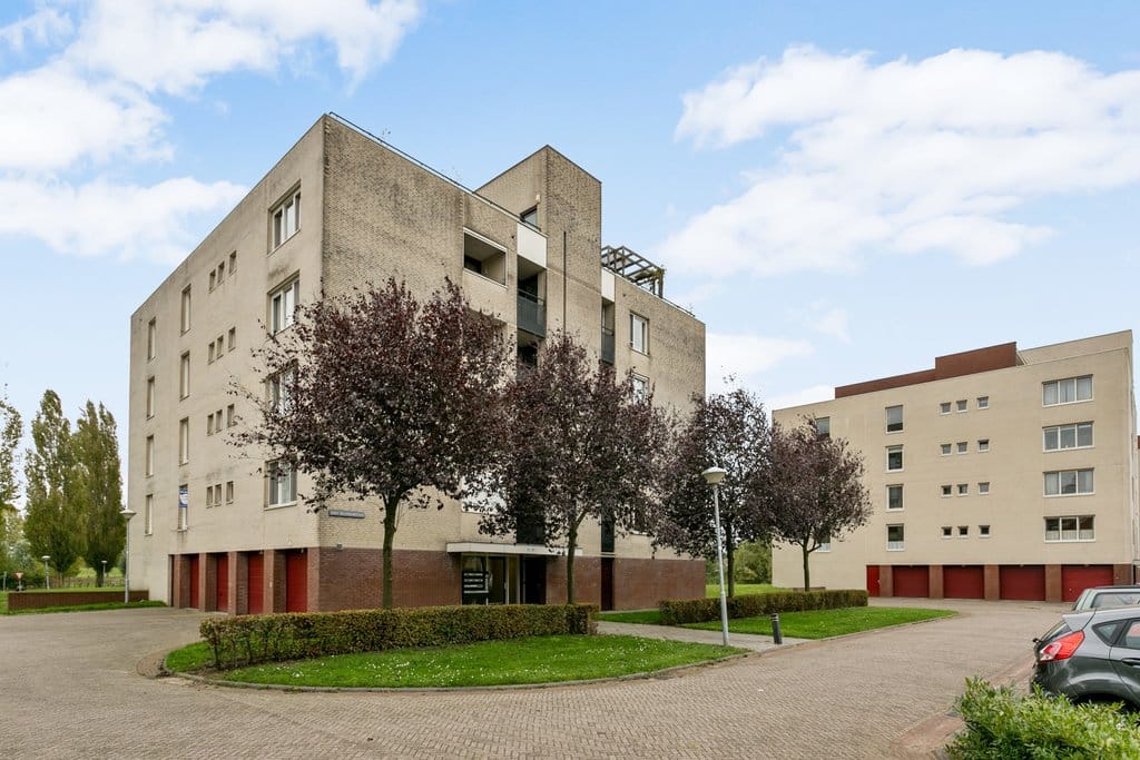 Foto 16 van Schout van Bergaignestraat 63