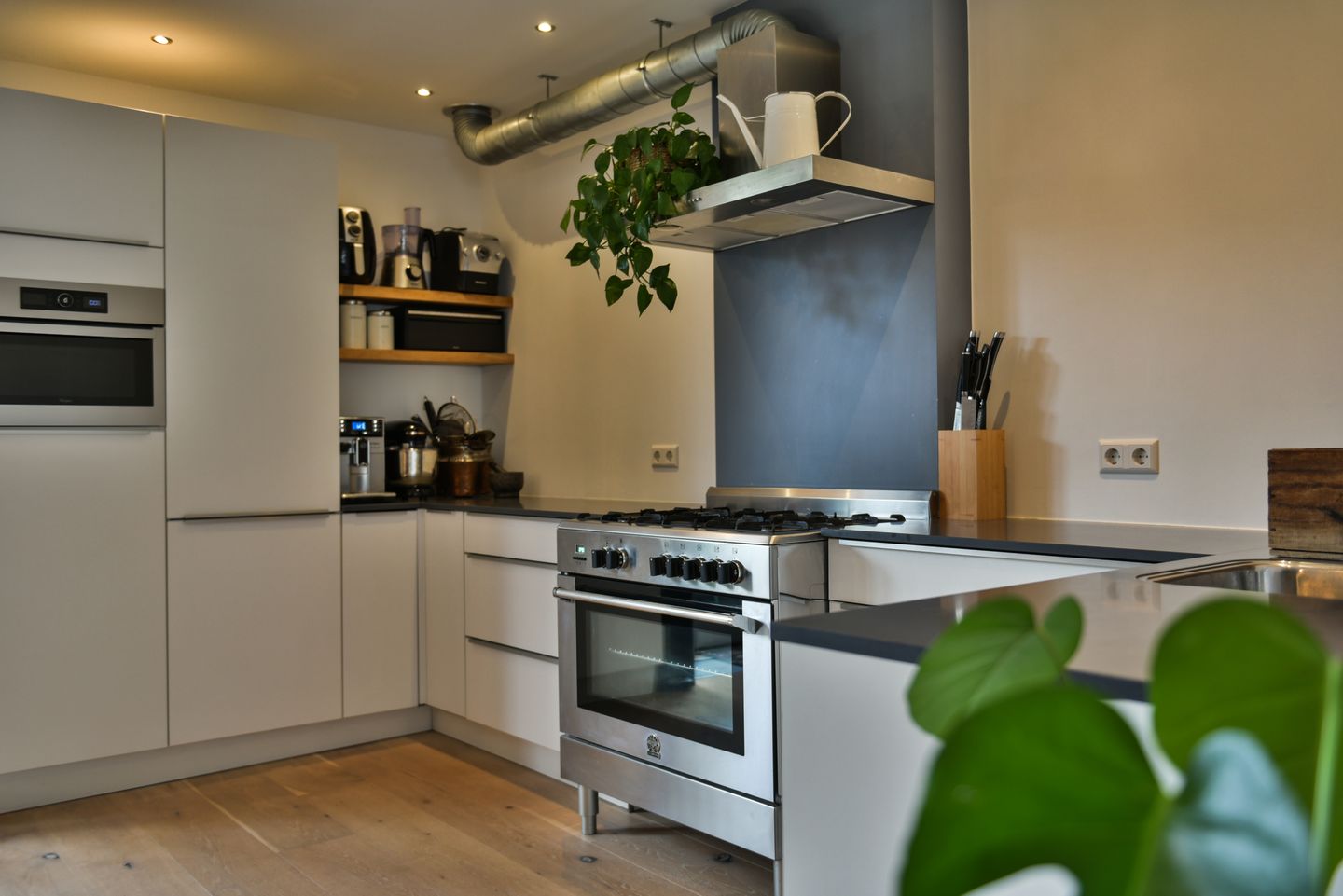 Foto 10 van Marconistraat 11