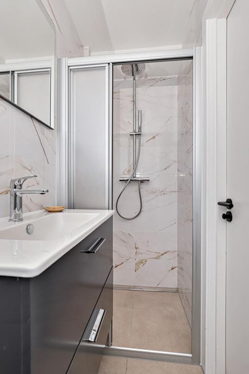 Foto 8 van Lijnbaansgracht 381-1