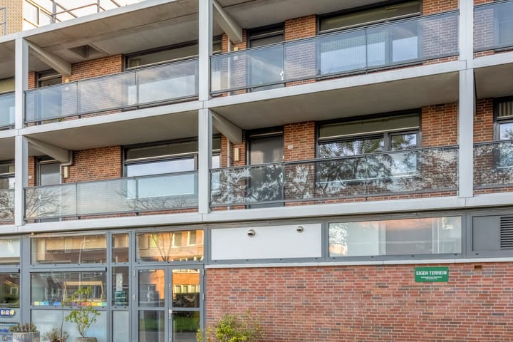 Foto 9 van Lasserstraat 182