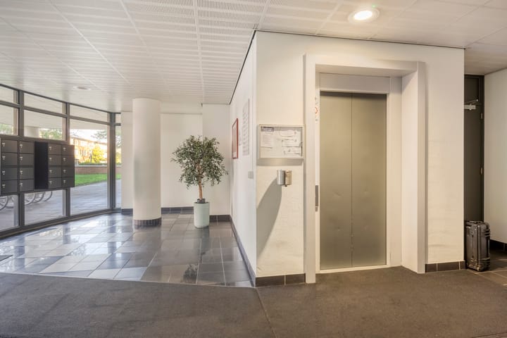 Foto 12 van Lasserstraat 182