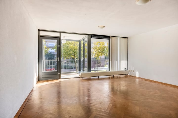 Foto 15 van Lasserstraat 182