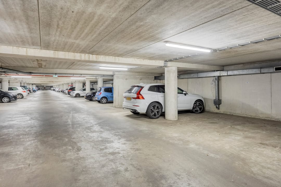 Foto 31 van Lasserstraat 182