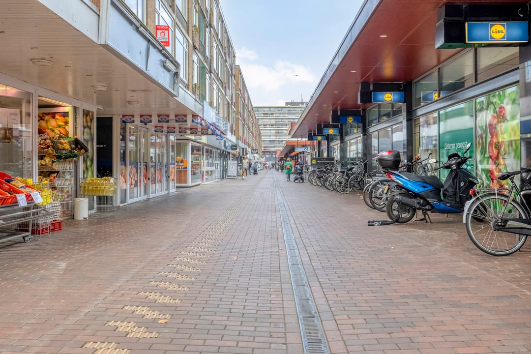 Foto 37 van Lasserstraat 182