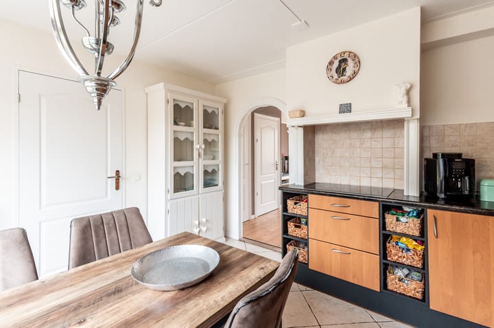 Photo 5 of Bergmolenstraat 9