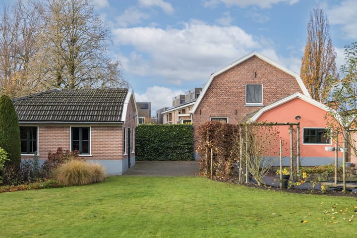 Photo 2 of Wheemerstraat 11