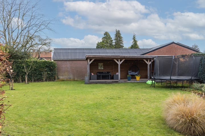 Photo 3 of Wheemerstraat 11