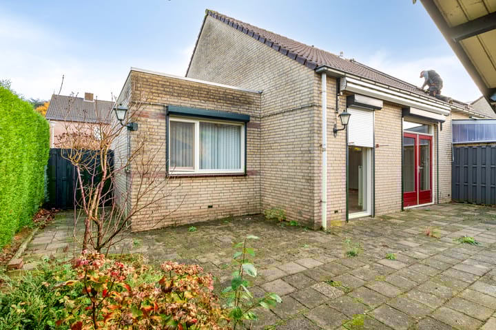 Photo 30 of Jacobusstraat 17