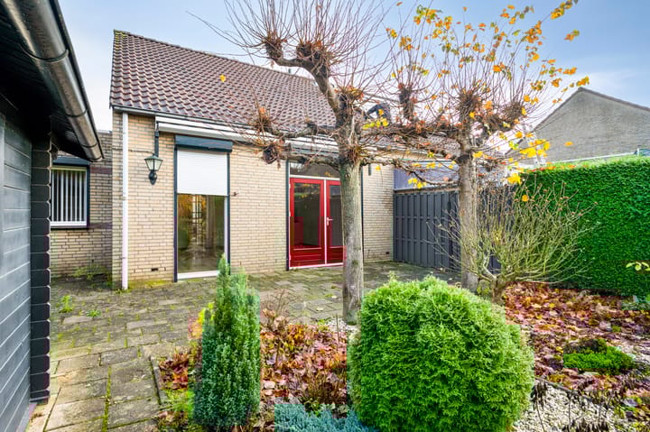 Photo 31 of Jacobusstraat 17