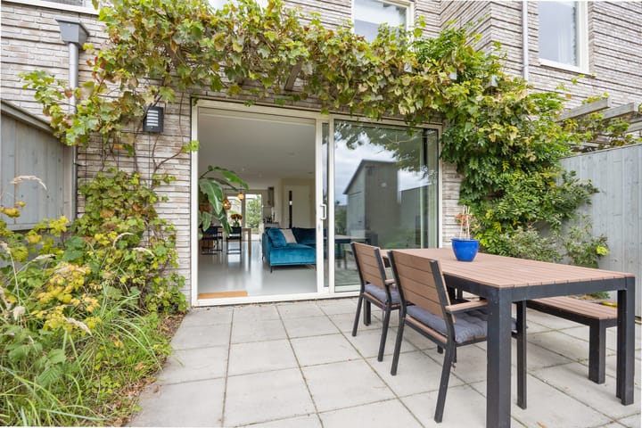 Photo 14 of Sterduinstraat 107