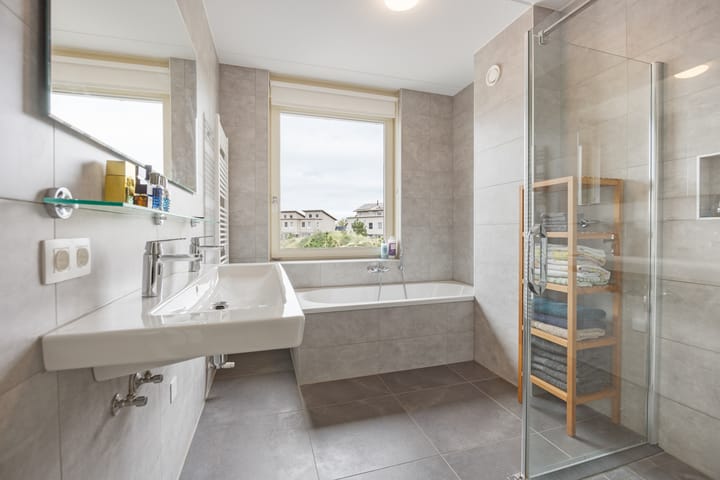 Photo 24 of Sterduinstraat 107