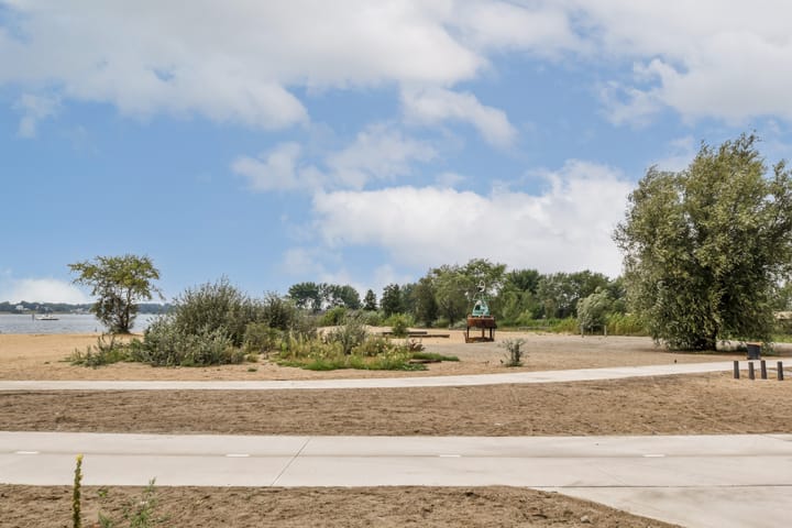 Photo 45 of Sterduinstraat 107