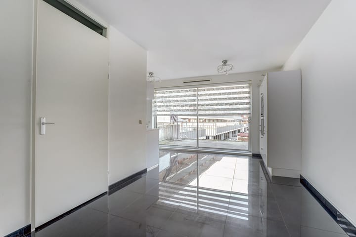 Foto 16 van Delagoastraat 49