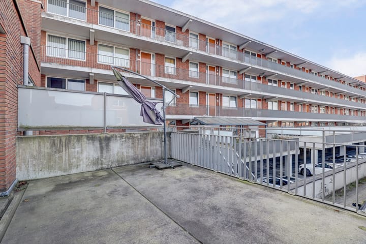 Foto 37 van Delagoastraat 49