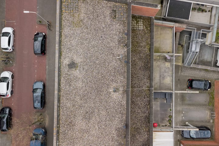 Foto 40 van Delagoastraat 49