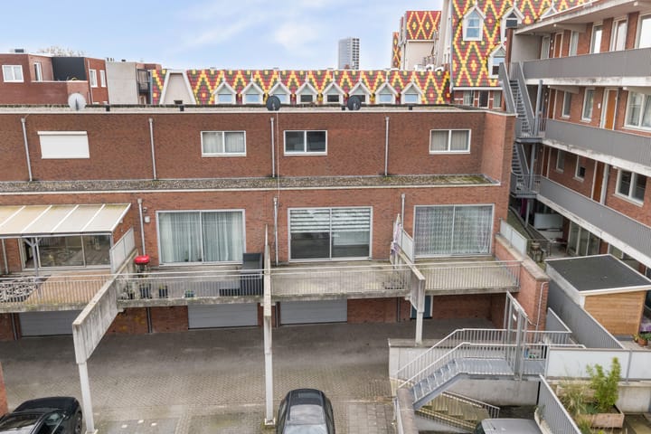 Foto 41 van Delagoastraat 49