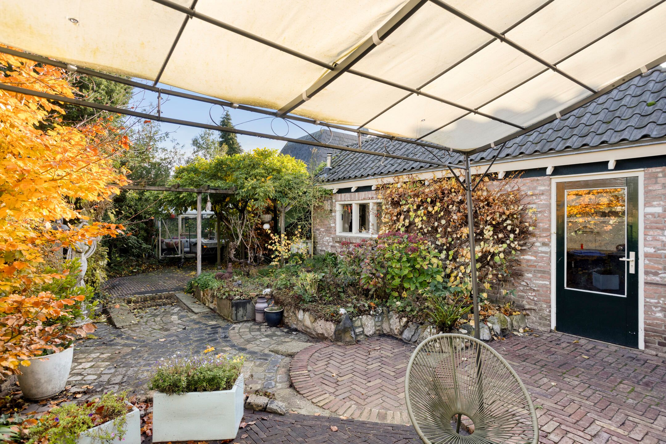 Foto 48 van Burgemeester Buskensstraat 20