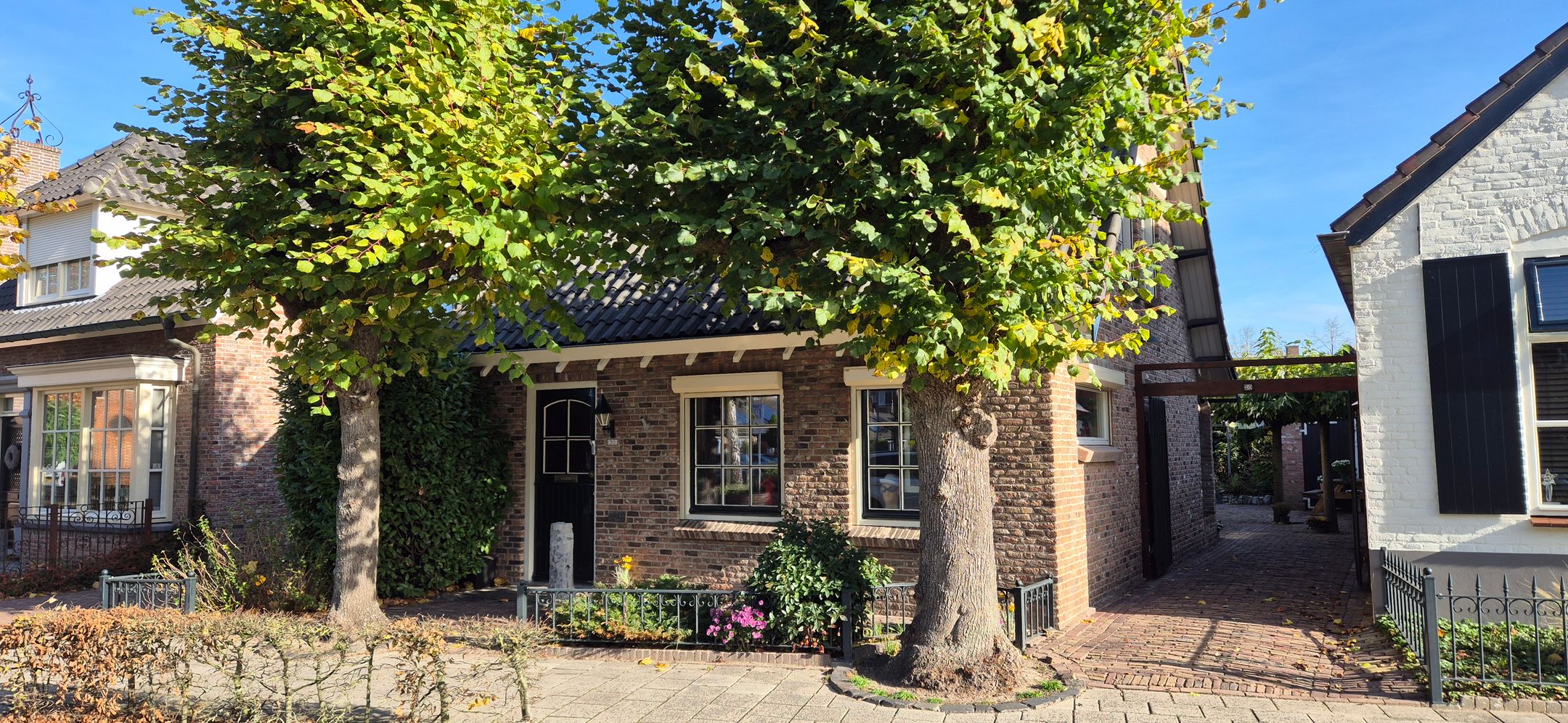 Foto 69 van Burgemeester Buskensstraat 20