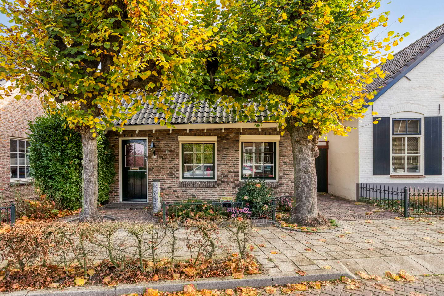 Foto 70 van Burgemeester Buskensstraat 20