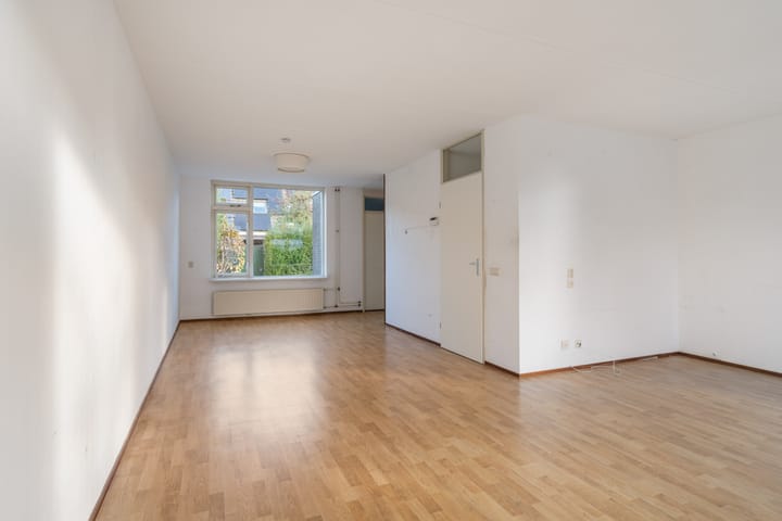 Photo 10 of Willem Dreeslaan 43