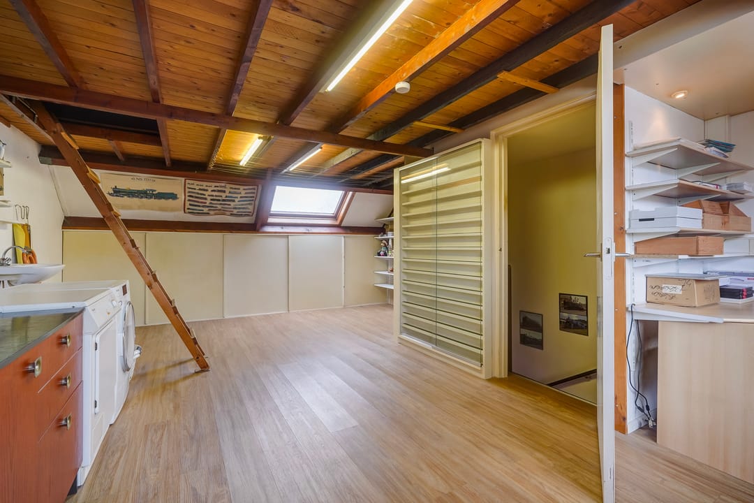 Photo 37 of Oleander 19