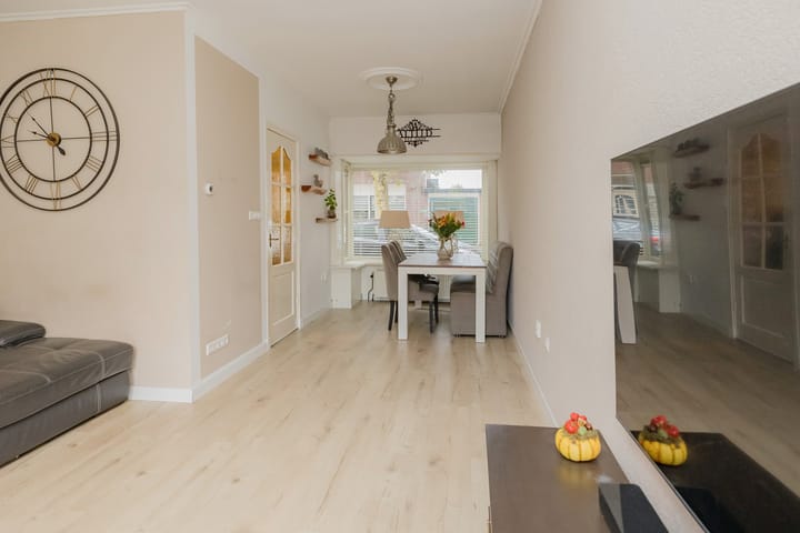 Photo 4 of Platanenstraat 4