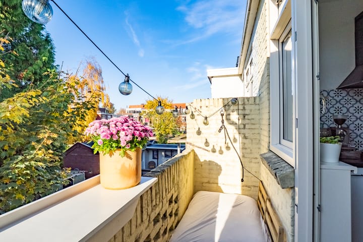 Photo 3 of Johannes Uitenbogaertstraat 46-BS