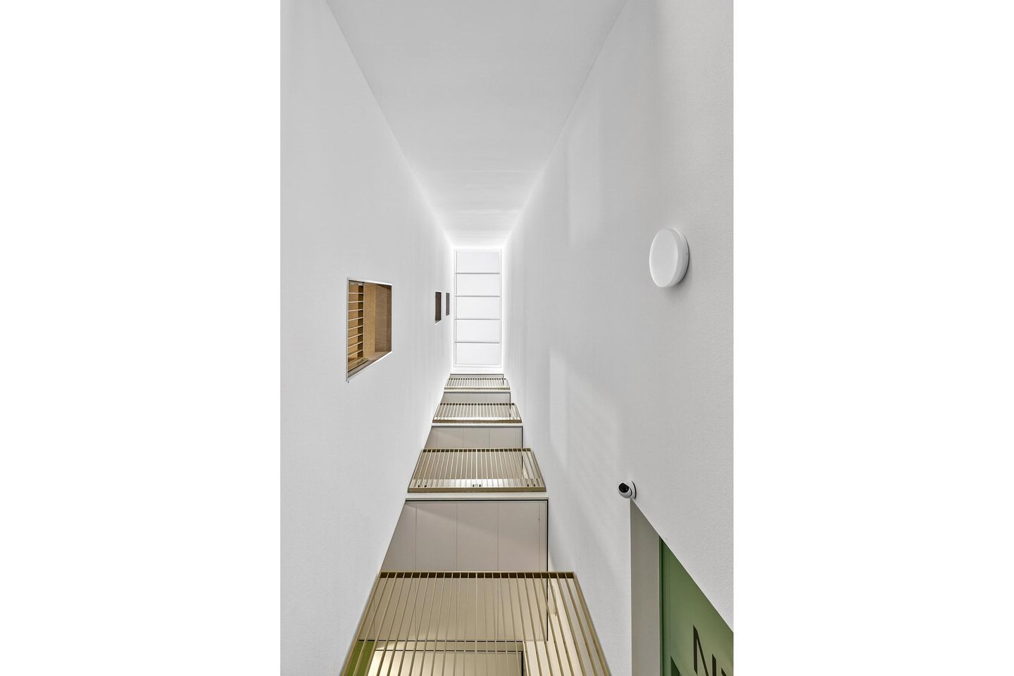 Foto 25 van Frederik Hendriklaan 58-E08