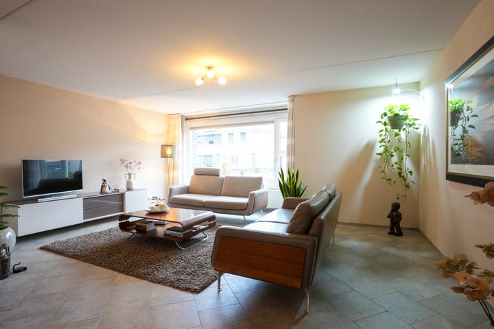 Photo 3 of Biddlestraat 8